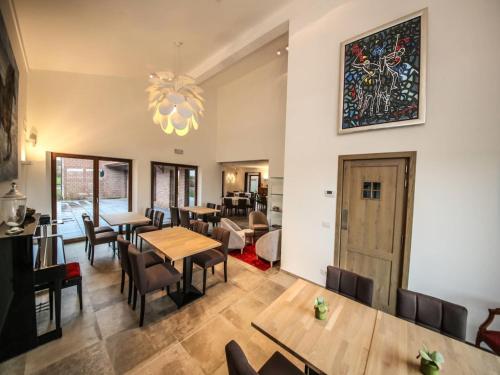 Restorāns, B&B 't Hof van Spiere in Spiere-Helkijn