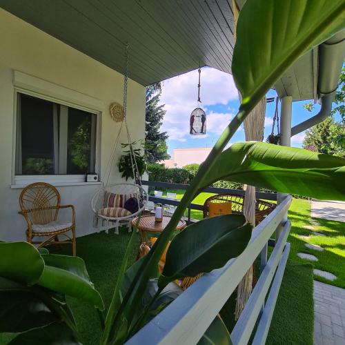 Erkély/terasz, Világos Kert Balatonvilágos Chill House (Vilagos Kert Balatonvilagos Chill House) in Balatonvilágos