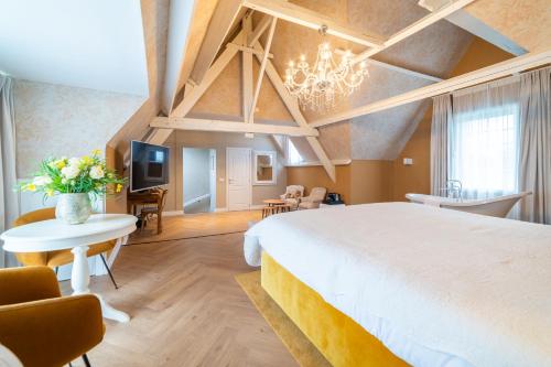 Floris Hotel Bruges - main image