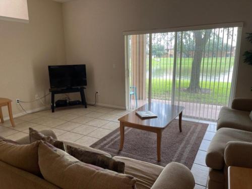 Four-Bedroom Townhome Davenport