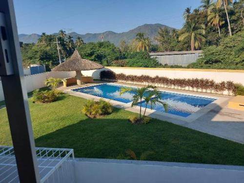 Comoda Casa en Acapulco con alberca y jardin