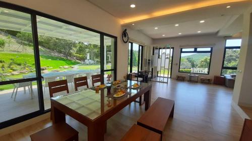 Oprema, 印象莊園包棟民宿,一日一組客人,依人數開房 in Okrožje Xihu