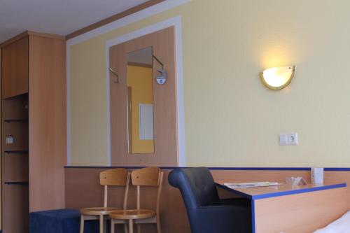Sleep & Go Hotel Magdeburg - image 13