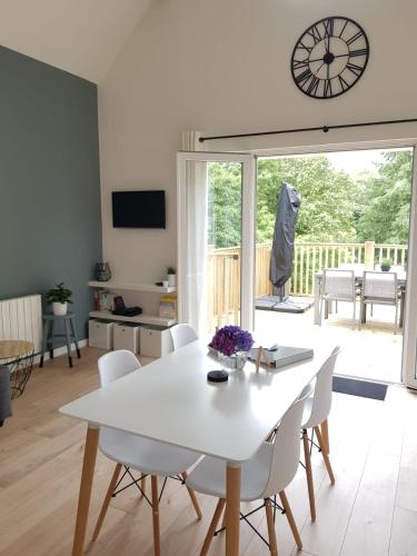 Iekārtas, Les Deux Lacs - Stunning Gite, with private swimming pool and 2.75 acre fishing lake in Abjat-sur-Bandiat