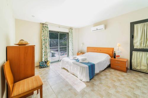 Villa with Private Pool image 10