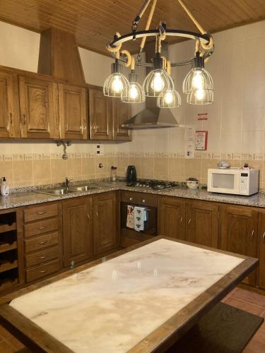 ห้องครัว, Casa do Tavares in ซานตาครูซ ดา ตราปา