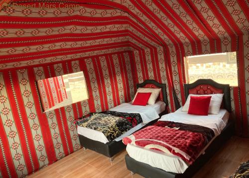 Quadruple Room image 5