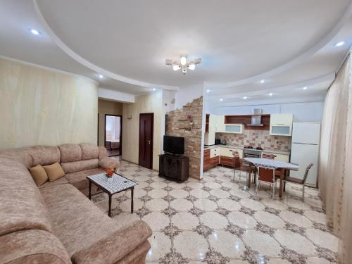 Extra Grand Apartments Two Bedrooms Ultracentral Chisinau