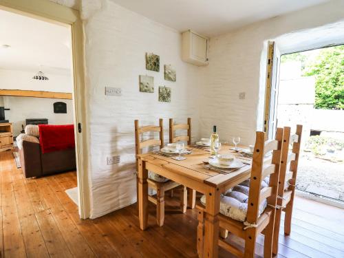 Spring Cottage, Llandysul (fotografie 10)
