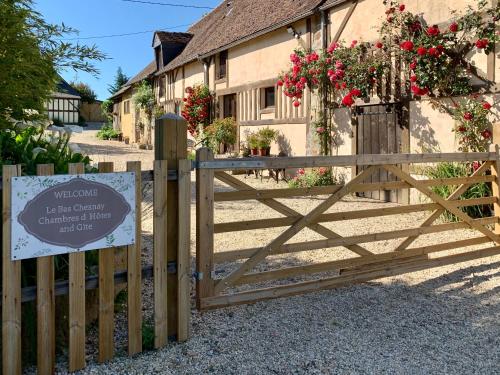 Le Bas Chesnay Chambres d' Hôtes et Gite Domfront en Poiraie chambre d'hôte Juvigny-sous-Andaine