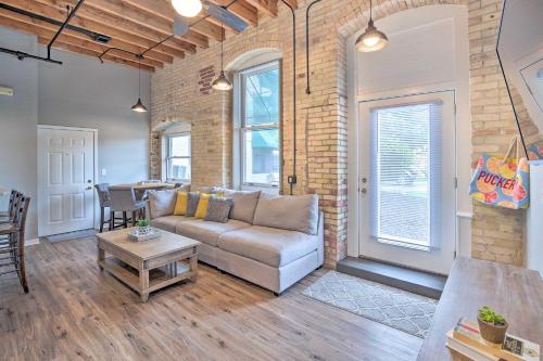 Modern Grand Haven Condo - Steps to Downtown! in Grand Haven, USA