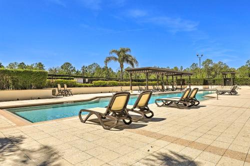 Ideally Located Townhome in the Damai Resort! - main image