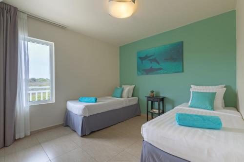 Dolphin Suites & Wellness Curacao