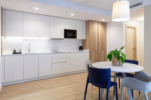 Apartamentos Mayal - image 8