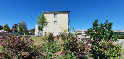 Eco Rooms & Apartments - Accommodation - Voghera