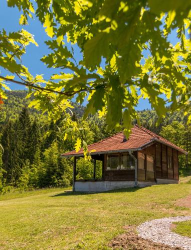 B&B Rastište - Bogu iza nogu 1 - Bed and Breakfast Rastište