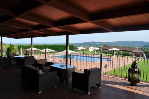Erkély/terasz, Spacious Villa in Sant Gregori with Private Pool in Szentgyörgy