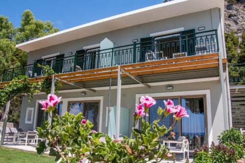 Glyfada Beach Hotel - image 14