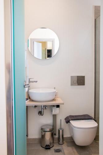 Glyfada Beach Hotel - image 12
