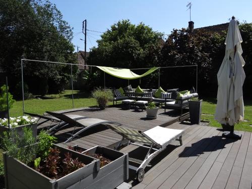 Les Petites Tuileries in Bray Sur Seine