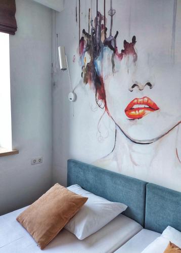 2 twin beds