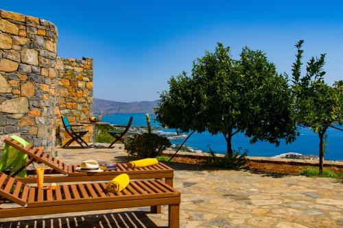 Athina Stunning Elounda View Apartment