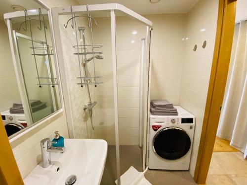 Cozy Home Apartment - Tallinn City Center, Tallin (foto 10)