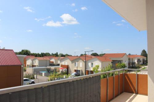 Balkons/terase, Appartement NEUF T2 tout confort avec grande Terrasse in Saint-Jean-de-Niost (Rhone-Alpes)