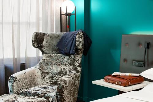 2 queen beds