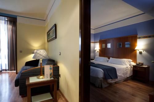 Suites Gran Via 44 Apartahotel Room Type - Suite Premiere