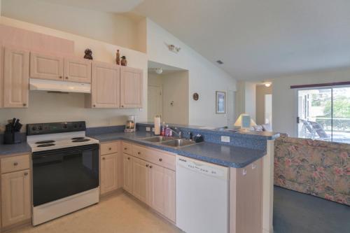 Vacation home at Foxrun Terrace - image 14