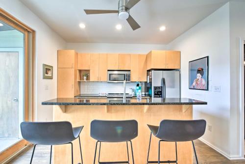 Modern Chattanooga Retreat with Rooftop Deck and Yard! - image 8