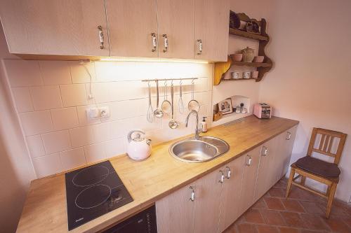 virtuve, U Svateho Petra in Kajov