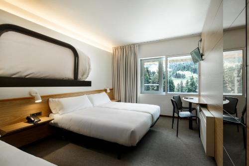 Alp Hotel Masella in Alp