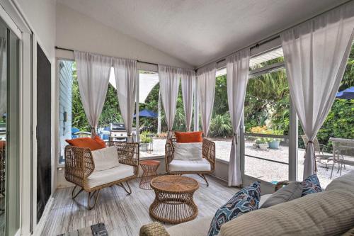 Charming Vero Beach House 300 Ft to Private Beach - image 6