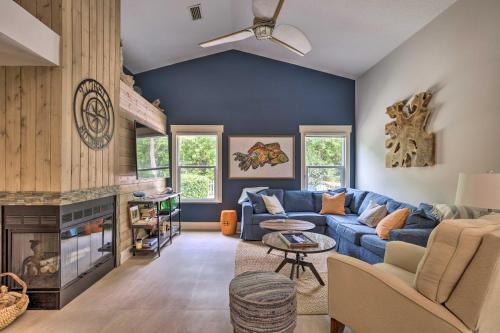 Charming Vero Beach House 300 Ft to Private Beach - image 11