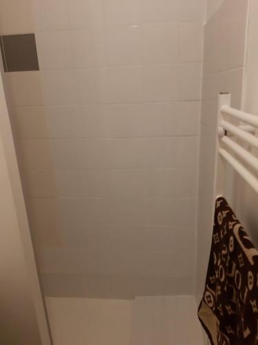 Magnifique logement entier T2 vieux port, Marseille (Foto 6)