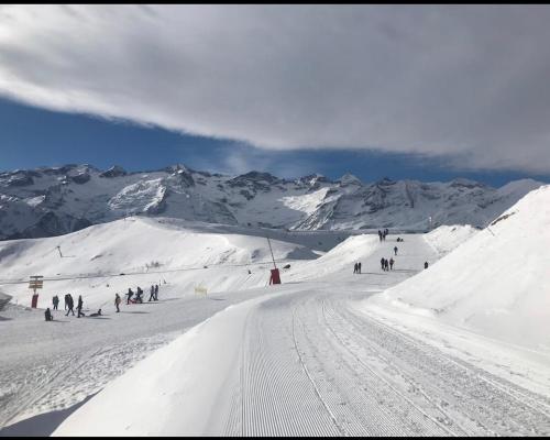 Au pied des pistes