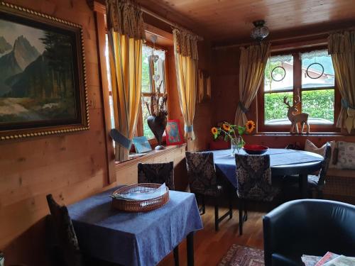 อาหารและเครื่องดื่ม, Appartement Pension Bäckenhäusl FERIENWOHNUNGEN Chalets Hütten Komfortzimmer (Appartement Pension Backenhausl FERIENWOHNUNGEN Chalets Hutten Komfortzimmer) in อุทเทนดอร์ฟ