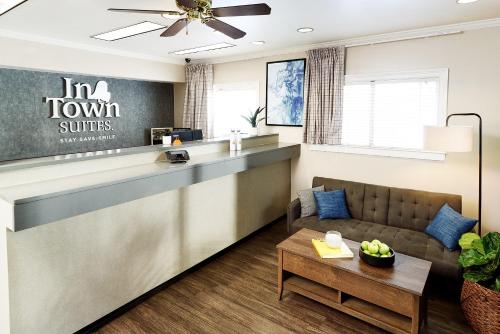 InTown Suites Extended Stay Select Houston TX - BrookHollow in Houston, USA