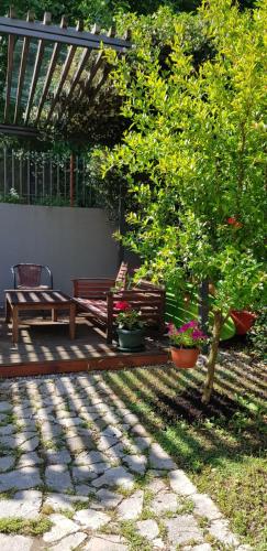 Apartment with Garden View image 4