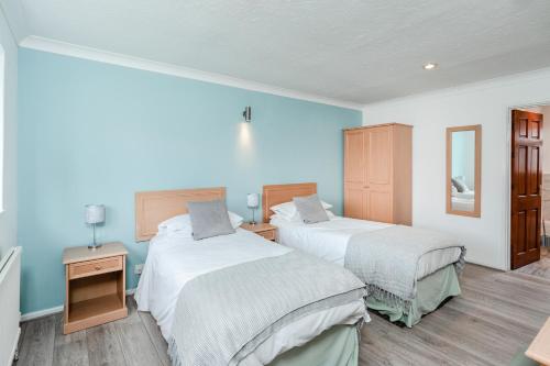 Twin room