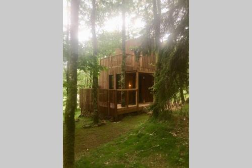 Adorable Cabane dans un espace boisé - Location saisonnière - Saint-Junien