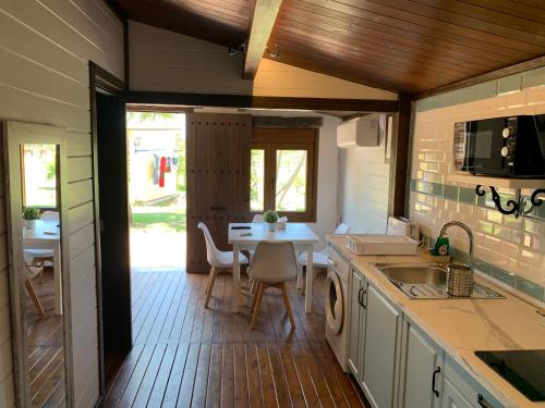 Apartamentos Villa Pirata Tarifa in เปโโร บาเลียนเต