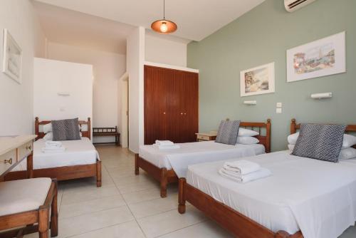  Aphrodite White Studios Lindos in Lindos
