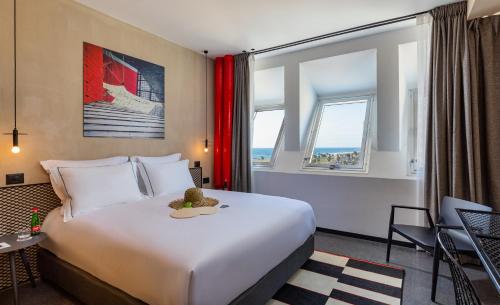 Brown Brut Seafront Hotel, a member of Brown Hotels