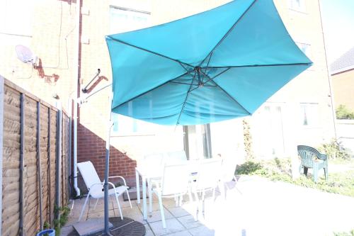 Lovely 4 Bed House London - image 3