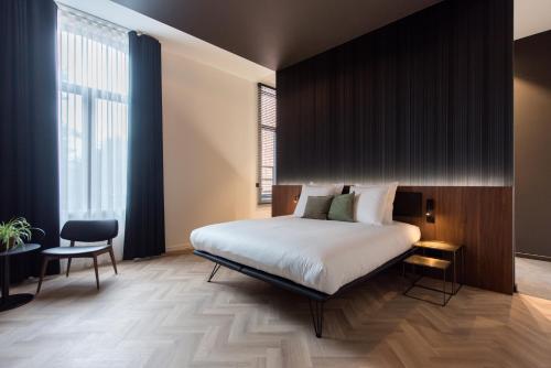 Vinotel X in Τόνγκερεν