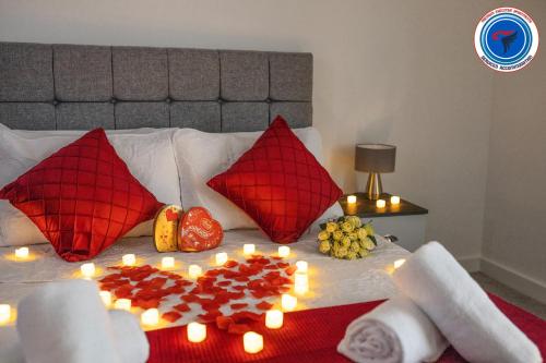 51 PERCENT OFF - LONG STAYS - PREMIUM EXECUTIVE APARTMENTS - SHERATON VIEW - CITY CENTRE - FOR FAMILIES , BUSINESS, LEISURE & RELOCATIONS - Free WiFi, Birmingham (Foto 9)