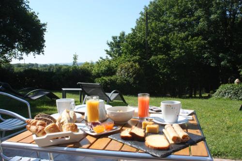 Logis Latitude Ouest Hôtel Rest. & Spa